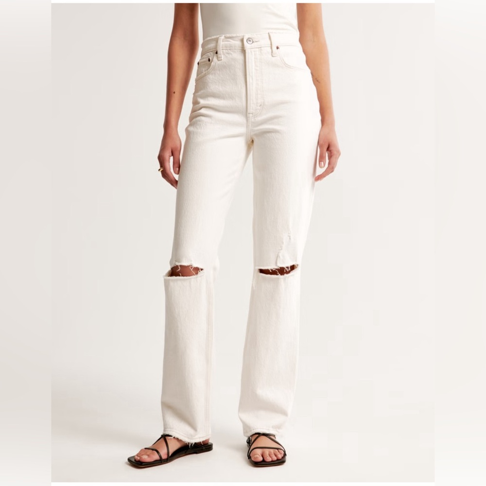 Abercrombie & Fitch distressed white jeans